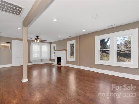 1739 Old Clyde Rd, Clyde, NC 28721 photo 6