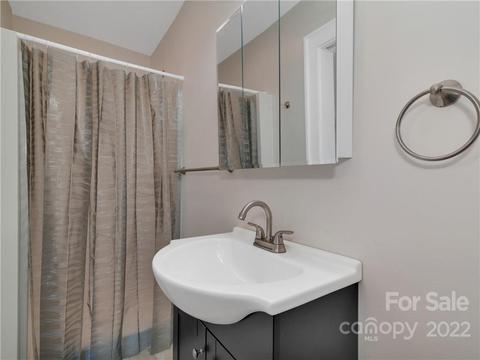 1739 Old Clyde Rd, Clyde, NC 28721 photo 17