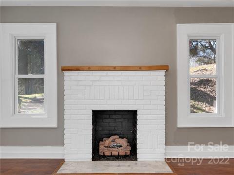 1739 Old Clyde Rd, Clyde, NC 28721 photo 9
