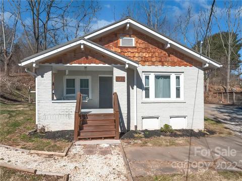 1739 Old Clyde Rd, Clyde, NC 28721 photo 3