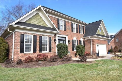 950 38th Ave NE, Hickory, NC 28601 photo 2