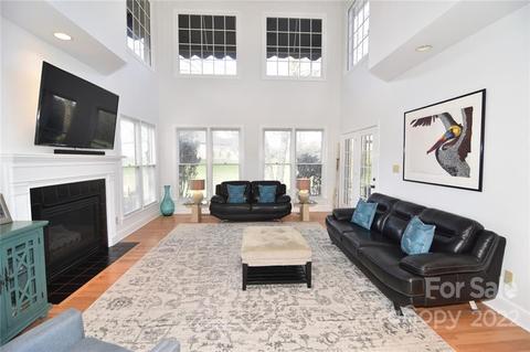 950 38th Ave NE, Hickory, NC 28601 photo 5