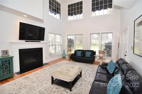 950 38th Ave NE, Hickory, NC 28601 photo 6