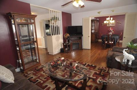 1037 Emerald St, Salisbury, NC 28144 photo 7