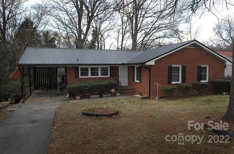 1037 Emerald St, Salisbury, NC 28144 photo 1
