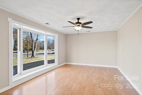 3029 E Nc 10 Hwy Hwy, Conover, NC 28613 photo 3