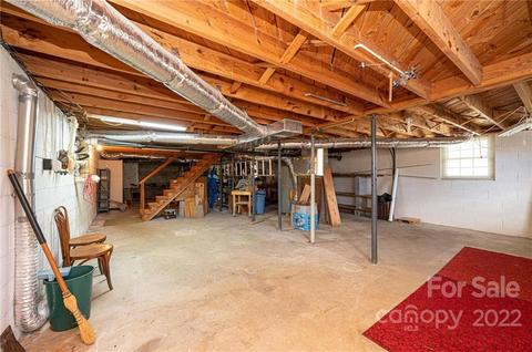 219 4th St, Conover, NC 28613 photo 25
