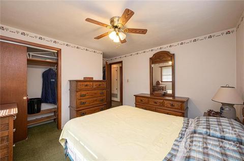 219 4th St, Conover, NC 28613 photo 24