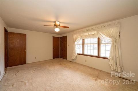 219 4th St, Conover, NC 28613 photo 15