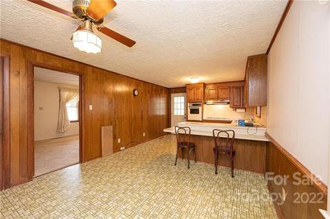 219 4th St, Conover, NC 28613 photo 6