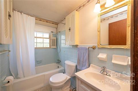 219 4th St, Conover, NC 28613 photo 18