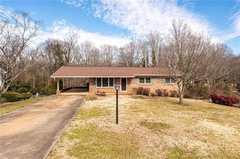 219 4th St, Conover, NC 28613 photo 26