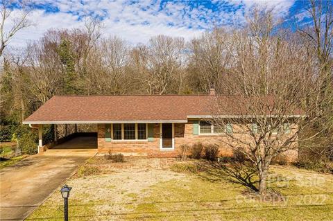 219 4th St, Conover, NC 28613 photo 1