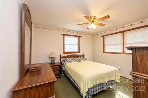 219 4th St, Conover, NC 28613 photo 23