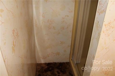 2292 Crestview St, Morganton, NC 28655 photo 20