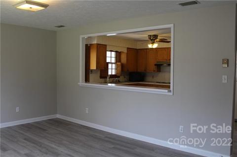 2292 Crestview St, Morganton, NC 28655 photo 12