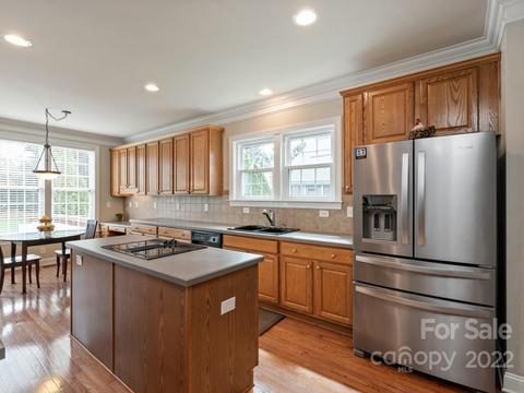 8603 Dansington Ct, Waxhaw, NC 28173 photo 9