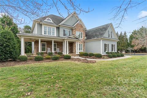 18706 Floyd Ct, Davidson, NC 28036 photo 2