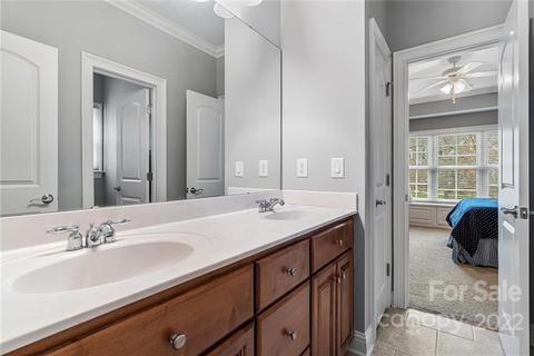18706 Floyd Ct, Davidson, NC 28036 photo 36