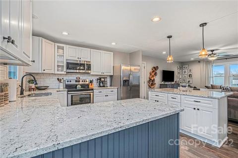 885 E Ritchie Rd, Salisbury, NC 28146 photo 10