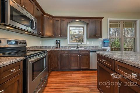 260 Christopher Rd, Tryon, NC 28782 photo 5