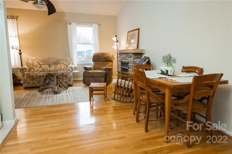 10 Resada Dr, Brevard, NC 28712 photo 8