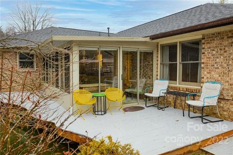 10 Resada Dr, Brevard, NC 28712 photo 5