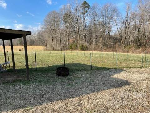 519 Lake Mullis Rd, Harmony, NC 28634 photo 33