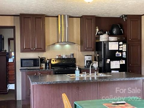 519 Lake Mullis Rd, Harmony, NC 28634 photo 13