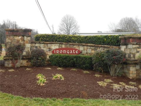 8205 Caliterra Dr #1, Mint Hill, NC 28227