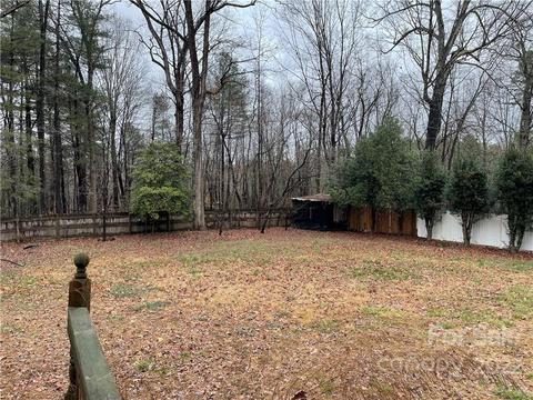 1862 Oleander Dr, Conover, NC 28613 photo 14