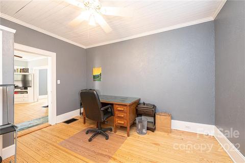 121 Evans St, Morganton, NC 28655 photo 24