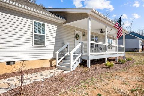340 Ridge View Dr, Clyde, NC 28721 photo 3