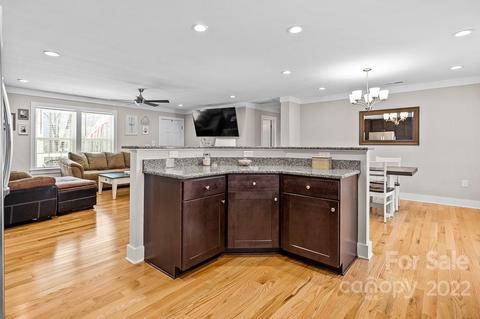 340 Ridge View Dr, Clyde, NC 28721 photo 10