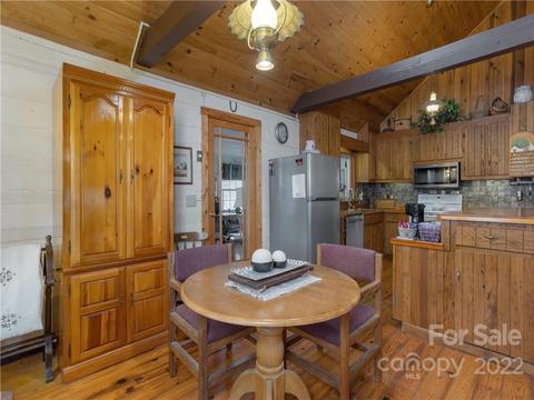 880 Staton Rd, Flat Rock, NC 28731 photo 7