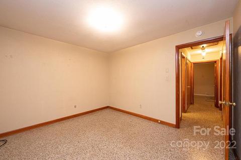709 6th St SW, Conover, NC 28613 photo 31