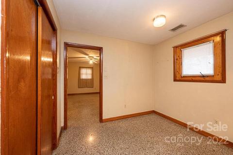 709 6th St SW, Conover, NC 28613 photo 14