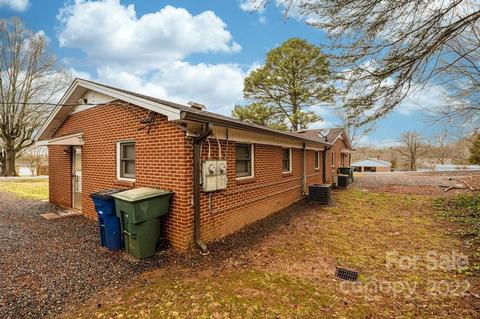 709 6th St SW, Conover, NC 28613 photo 36