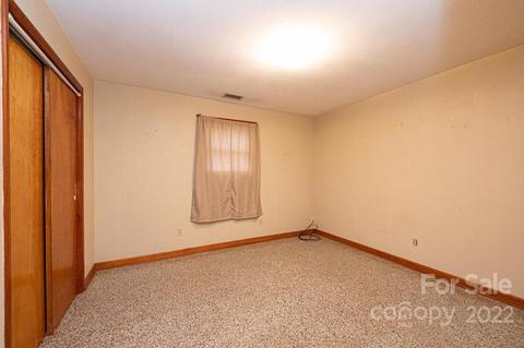 709 6th St SW, Conover, NC 28613 photo 28