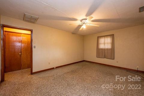 709 6th St SW, Conover, NC 28613 photo 11