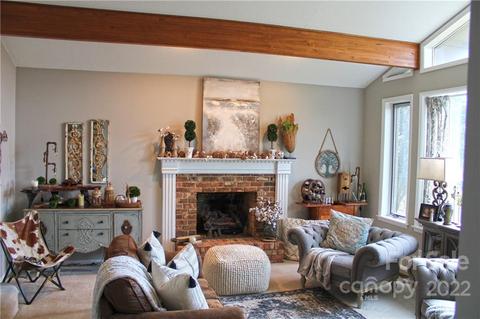 130 Robin Rd, Brevard, NC 28712 photo 6
