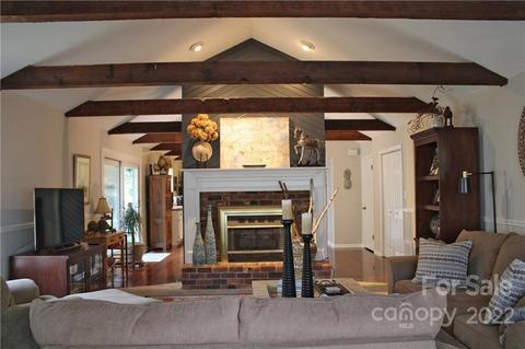 130 Robin Rd, Brevard, NC 28712 photo 9