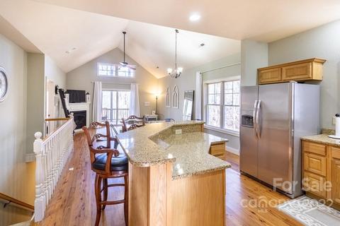 85 Elm D St #D, Sylva, NC 28779 photo 5