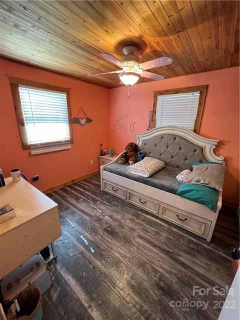 39 Phil Buchanan Rd, Spruce Pine, NC 28777 photo 10