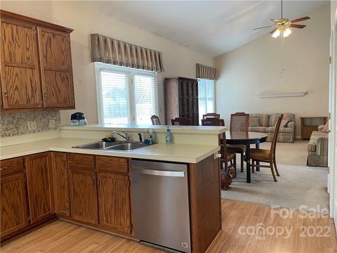 306 Latimer Ln, Morganton, NC 28655 photo 4