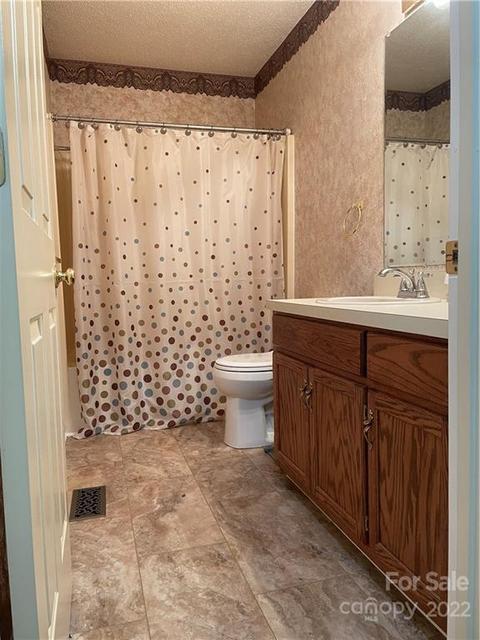 306 Latimer Ln, Morganton, NC 28655 photo 12
