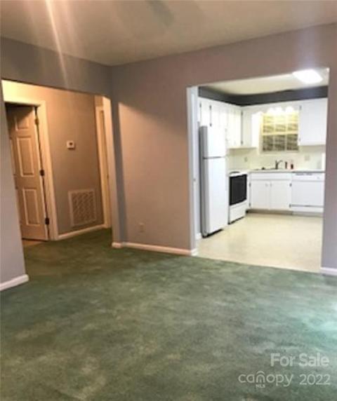 102 Brandywine Dr #U6, Conover, NC 28613 photo 6