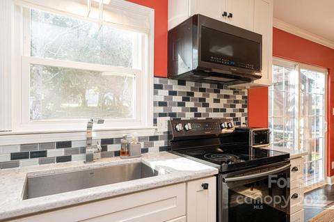 128 Cedar Rd, Hickory, NC 28601 photo 17