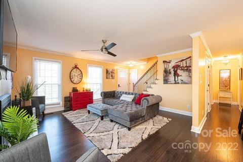 128 Cedar Rd, Hickory, NC 28601 photo 6