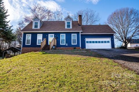 128 Cedar Rd, Hickory, NC 28601 photo 1
